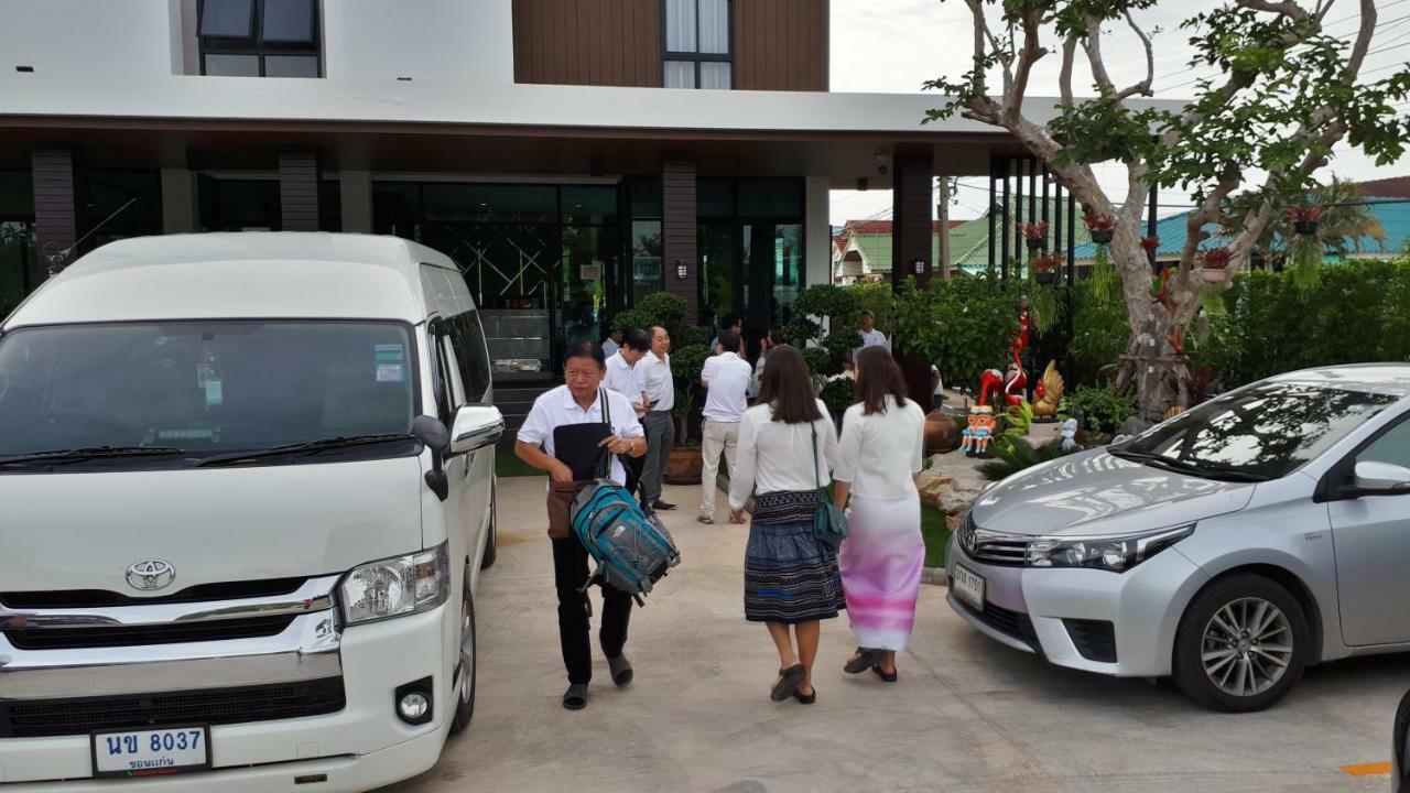 Baan Lita Aparthotel Phimai Екстериор снимка